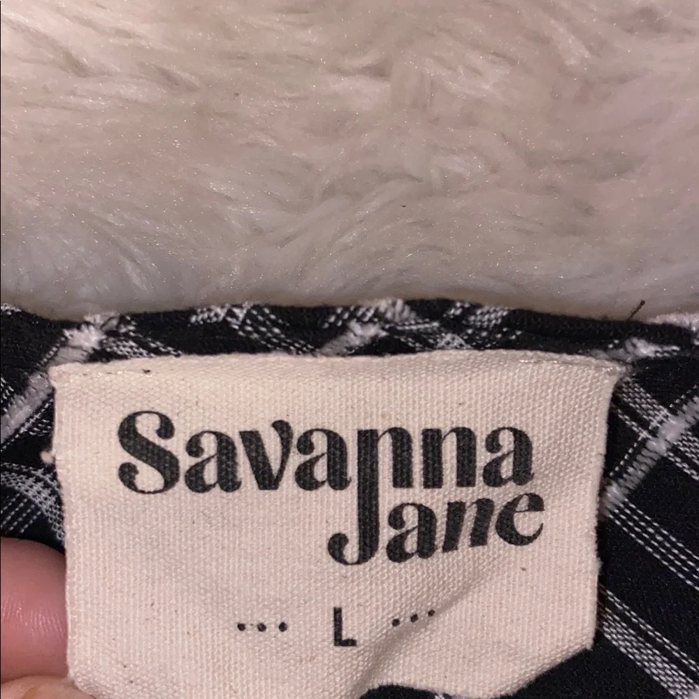 Savanna Jane Black & White Plaid Top With Embroidered Flowers - Picture 10 of 11